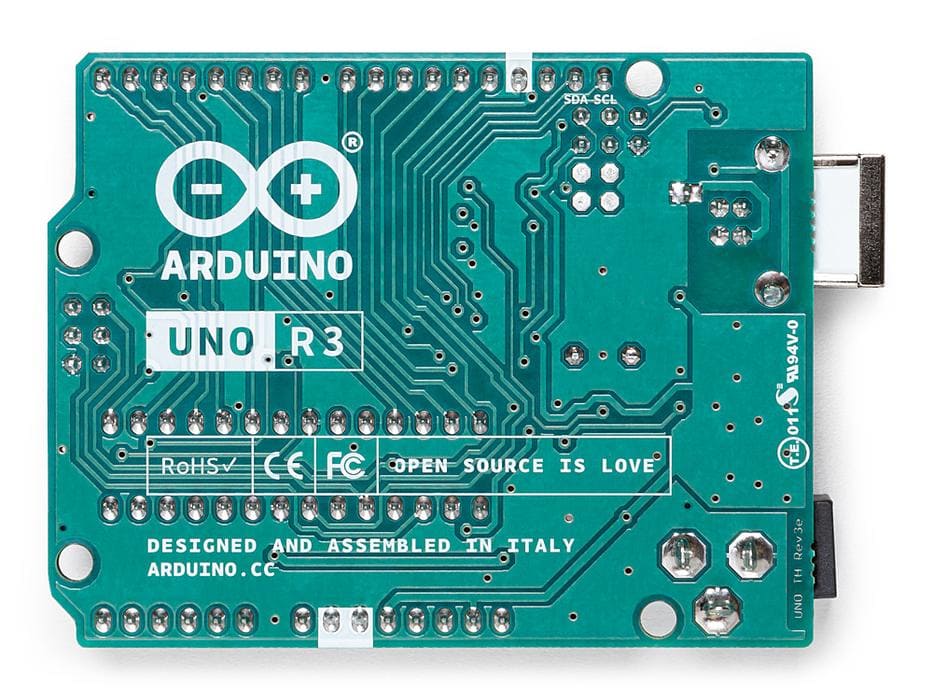 Arduino UNO R3.back_934x700.jpg