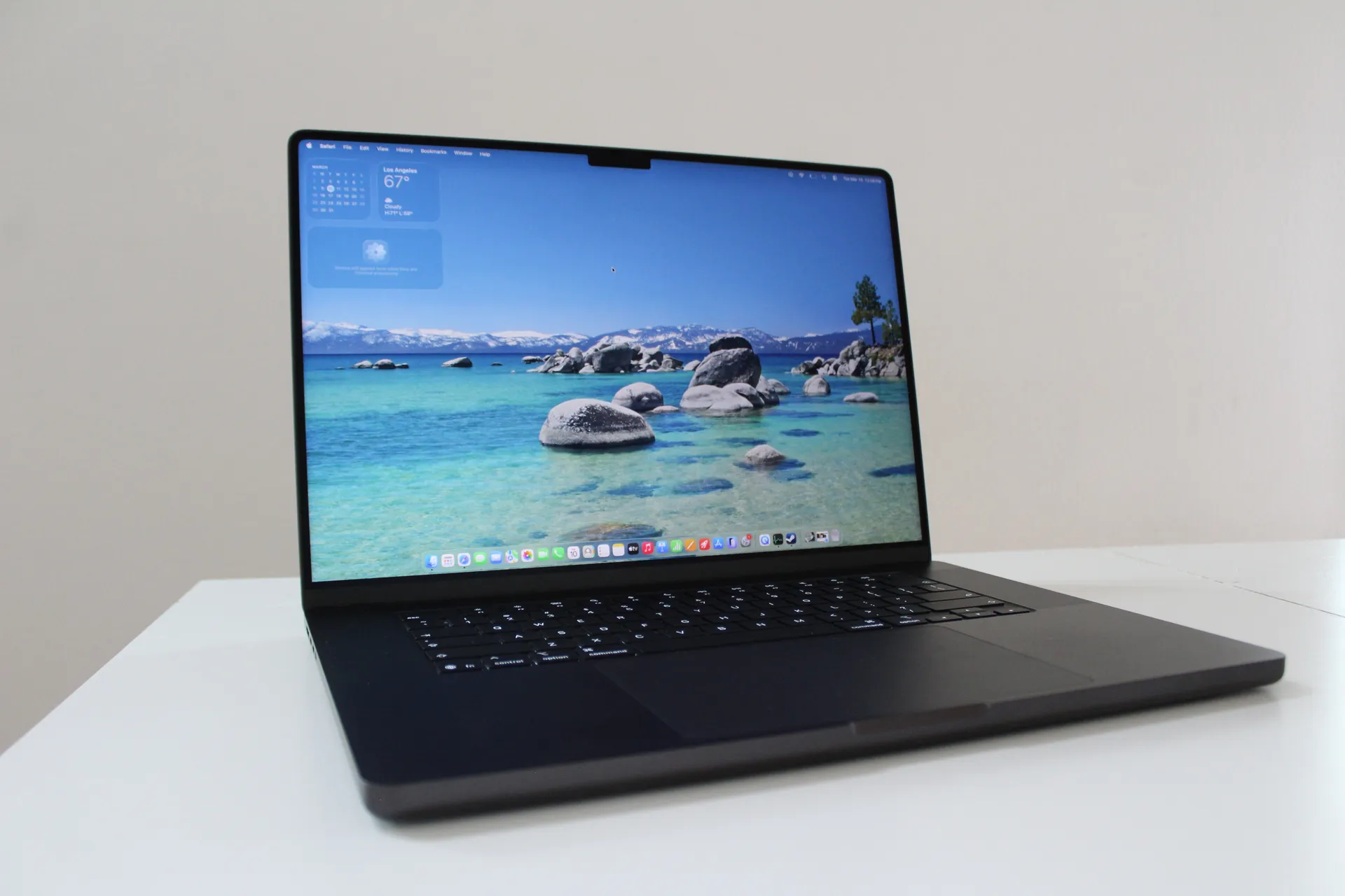 MacBook Pro（M5 Max）.webp